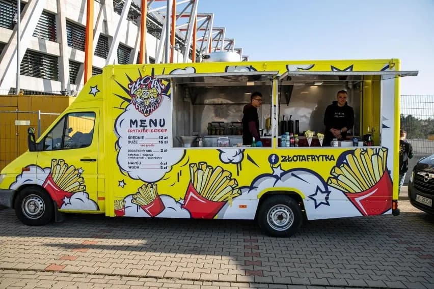 Ile można zarobić na food trucku? Odkryj prawdziwe zarobki i czynniki wpływające na dochody