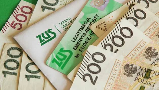 Dorabianie do emerytury: Limity, zasady i jak uniknąć pułapek ZUS